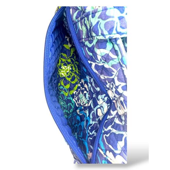 Vera Bradley Blue Floral Quilted Weekender Diaper Bag Tote with Removable Strap - Picture 6 of 11